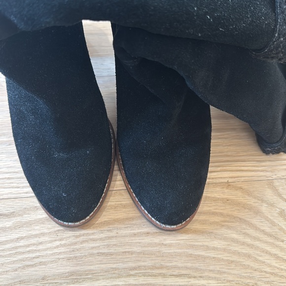 Anthropologie black 7.5 boots - Picture 5 of 5